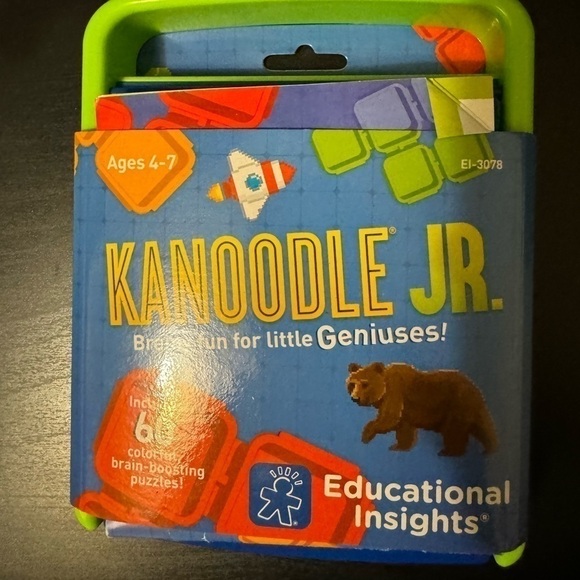 Kanoodle Jr. Brain Boosting Puzzle Game, Brain Teaser Game for Kids Teens - Picture 1 of 3